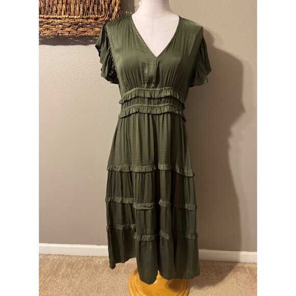 Pinch Tiered Maxi Dress L Large Olive Green Silky Short Flutter Sleeve NEW - Picture 8 of 16